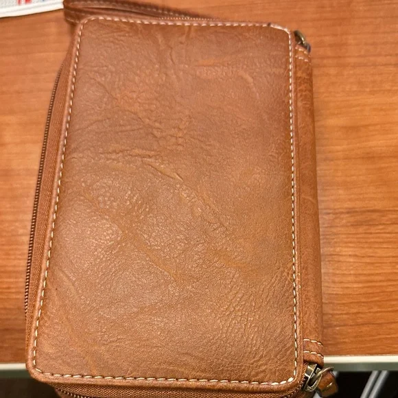 B.O.C. Patriotic Brown and Red Wallet - Picture 5 of 5